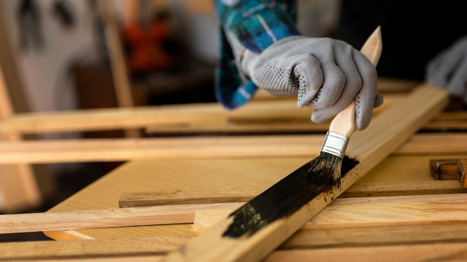 How Shashel Reduces Reinfection Risk in Treated Wood